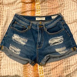Bullhead High Rise Jean Shorts